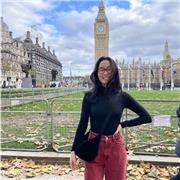 Estudiante de Ingeniería Biomédica imparte clases a alumnos desde Primaria hasta Bachillerato